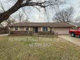 2373 S Florence Ave - Photo 1 of 1