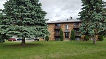 featured image of 512 E Bronson Rd