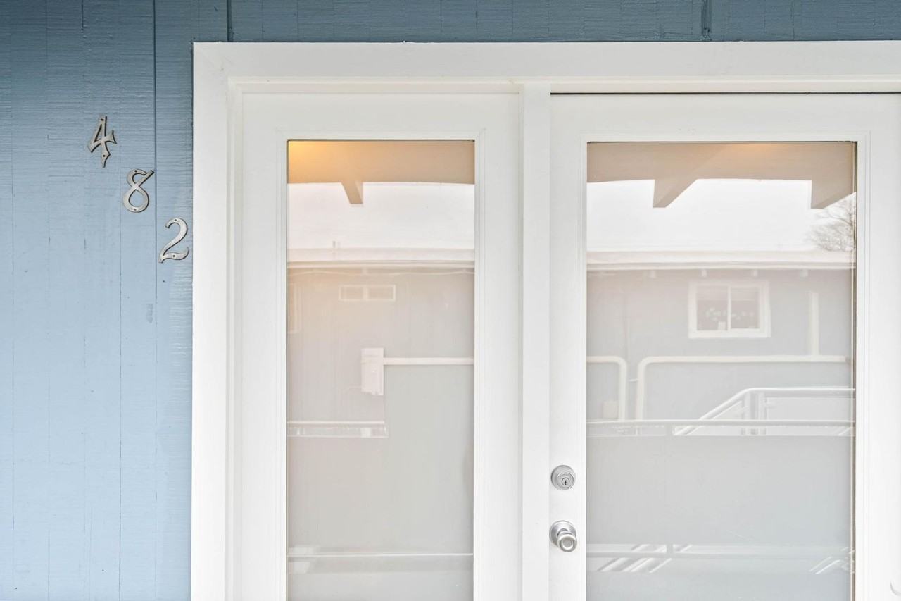 460 N Broadway St #482 - Photo 2 of 33