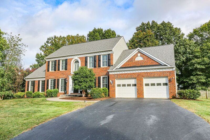 6000 Blackstone Blvd - Photo 2 of 50