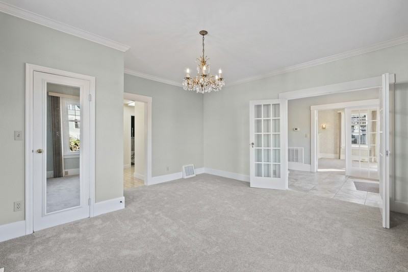 2403 N 44th St #A - Photo 7 of 22