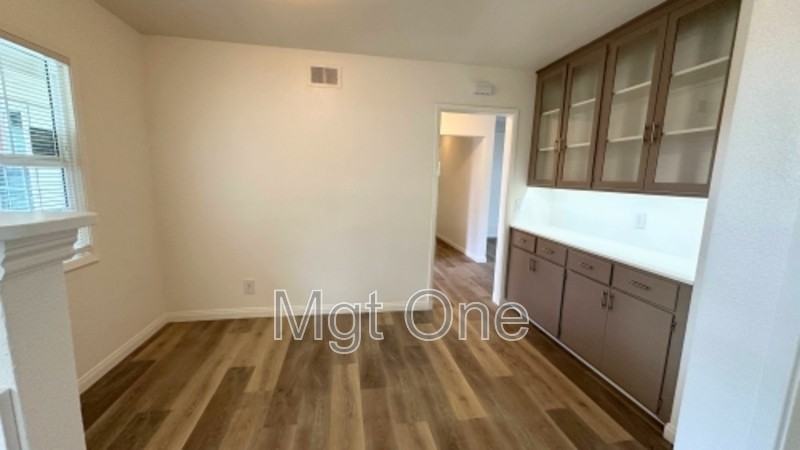 6677 Mount Whitney Ave - Photo 4 of 22