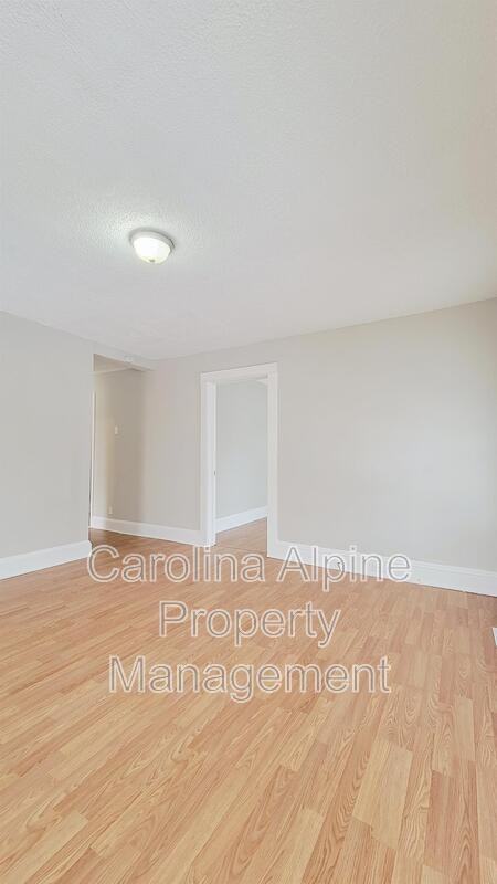 3029 Bratcher Ave - Photo 4 of 16