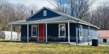 featured image of 904 E Lincoln St