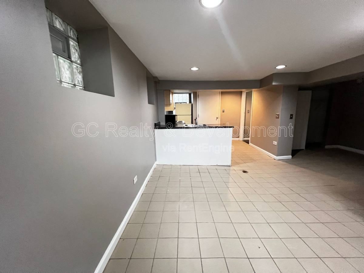 2227 N Clybourn Ave #G - Photo 6 of 10