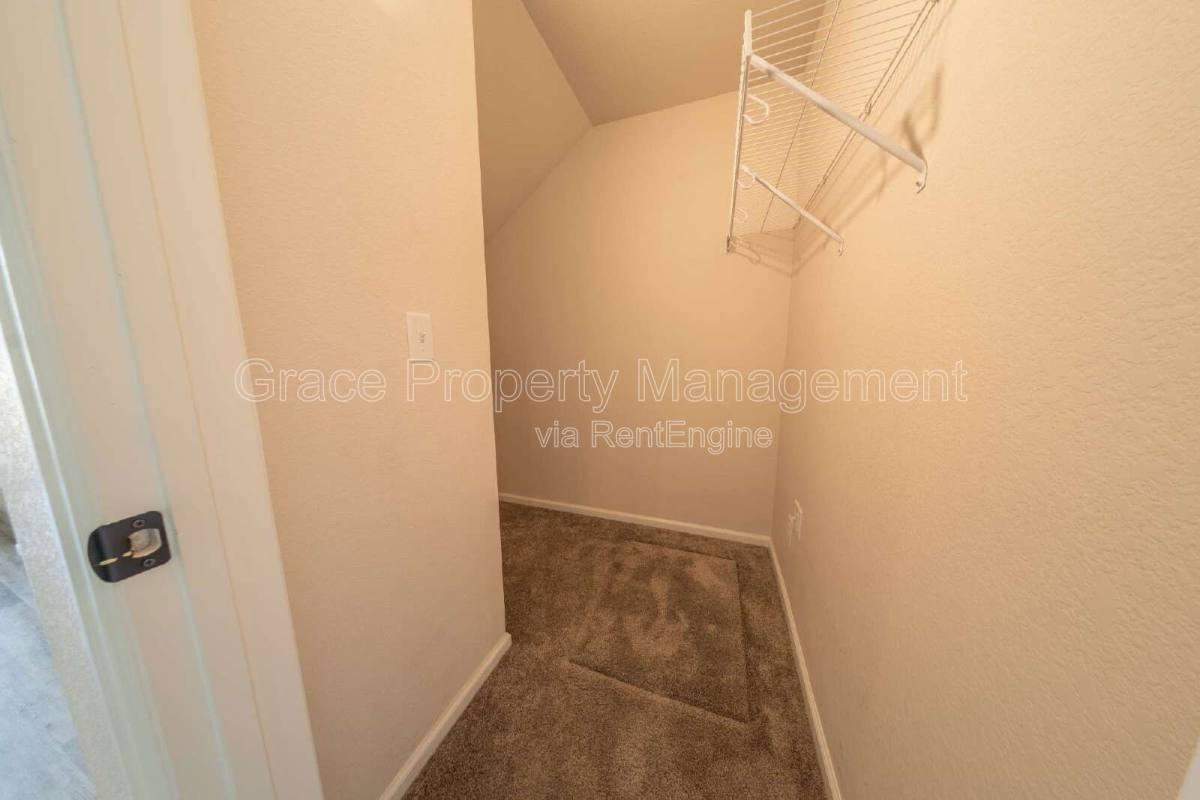 4125 Fultondale St - Photo 3 of 10
