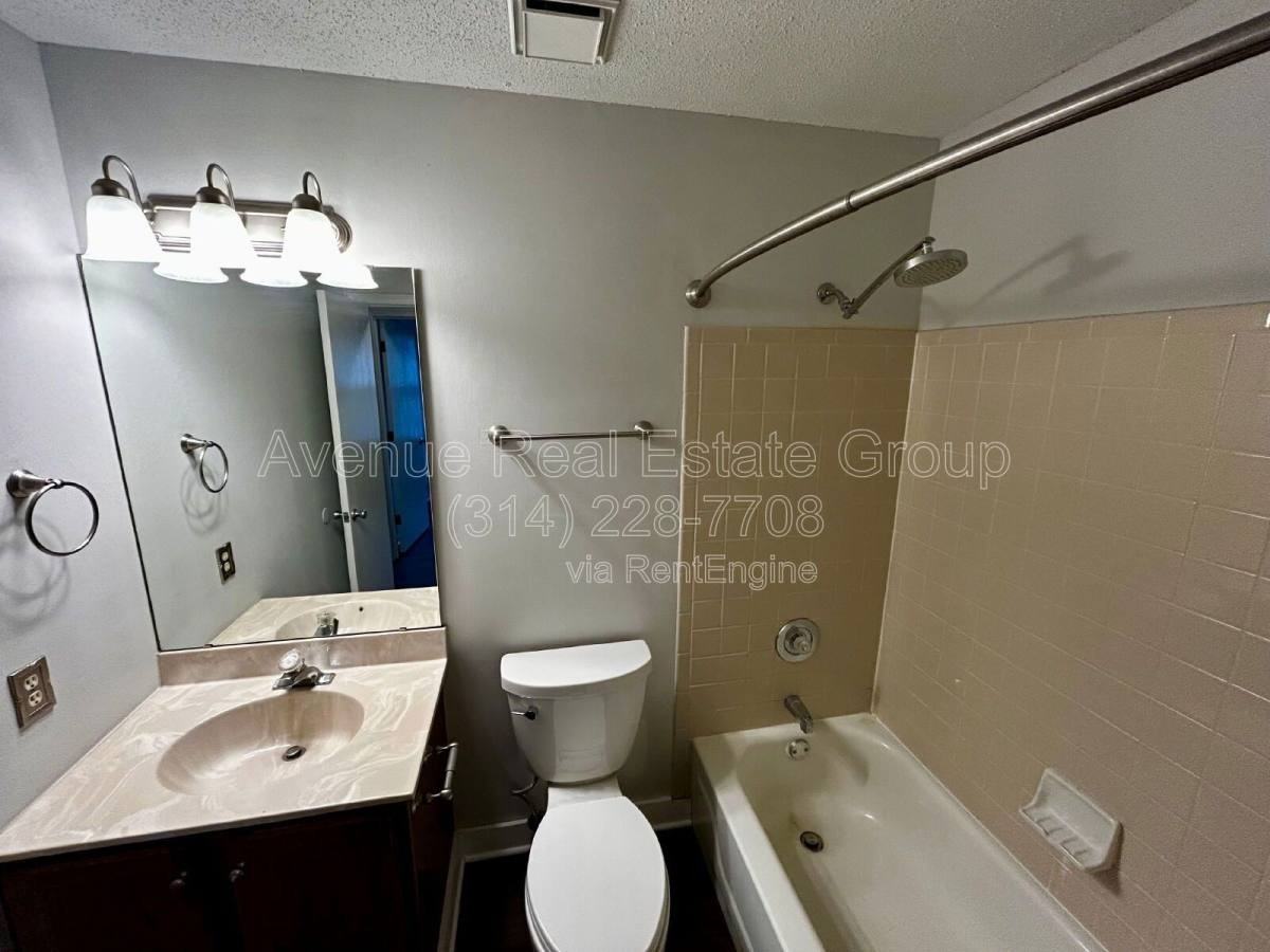 662 Lakewood Dr - Photo 7 of 10