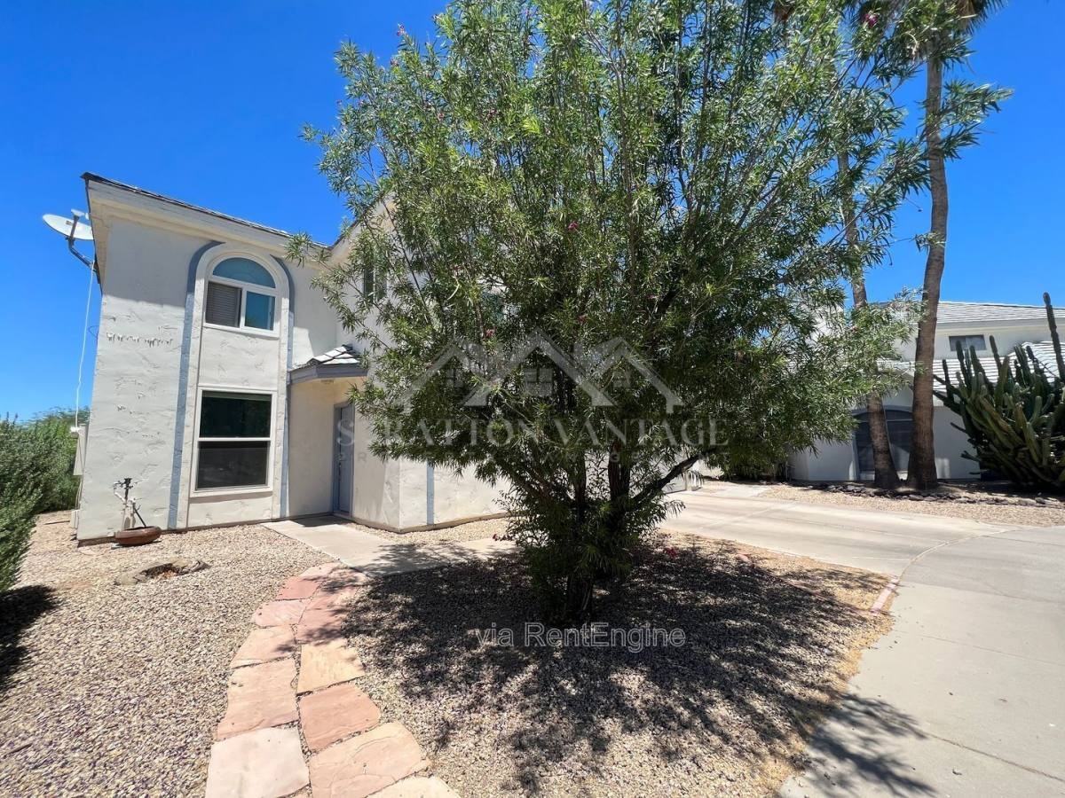 3402 W Frankfurt Dr - Photo 3 of 10