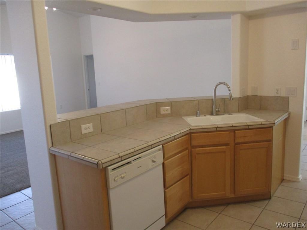 Coyote Ct - Photo 4 of 28