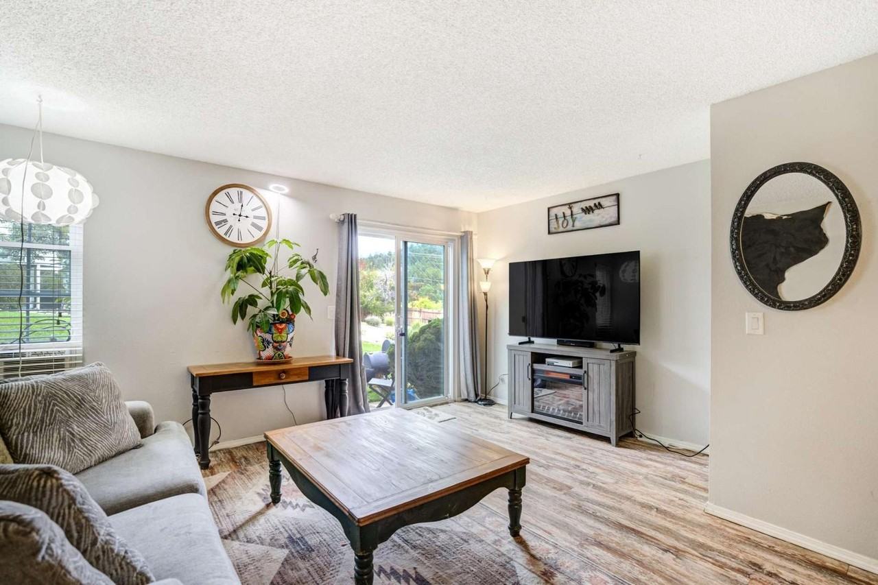 2544 Blazek Loop - Photo 2 of 50