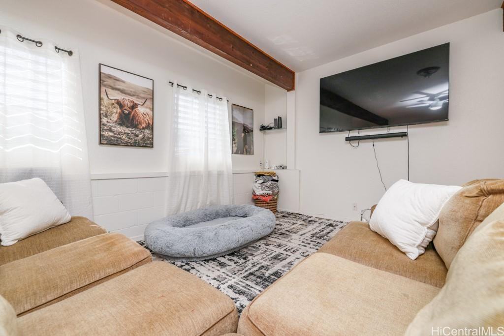 45-1124 Makaleha St #B - Photo 3 of 17
