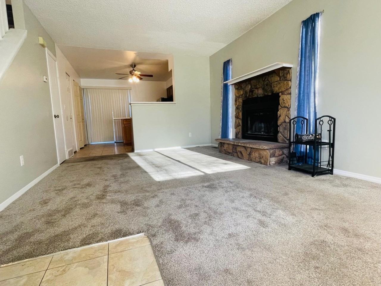 7612 Lexington Manor Dr - Photo 6 of 32