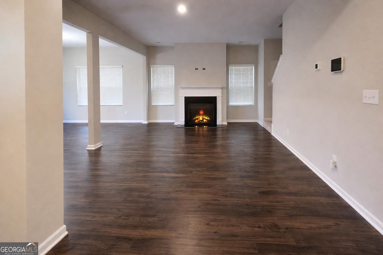 1735 Labonte Pkwy - Photo 3 of 5