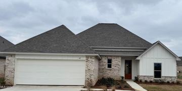 featured image of 107 Southern Oak Way