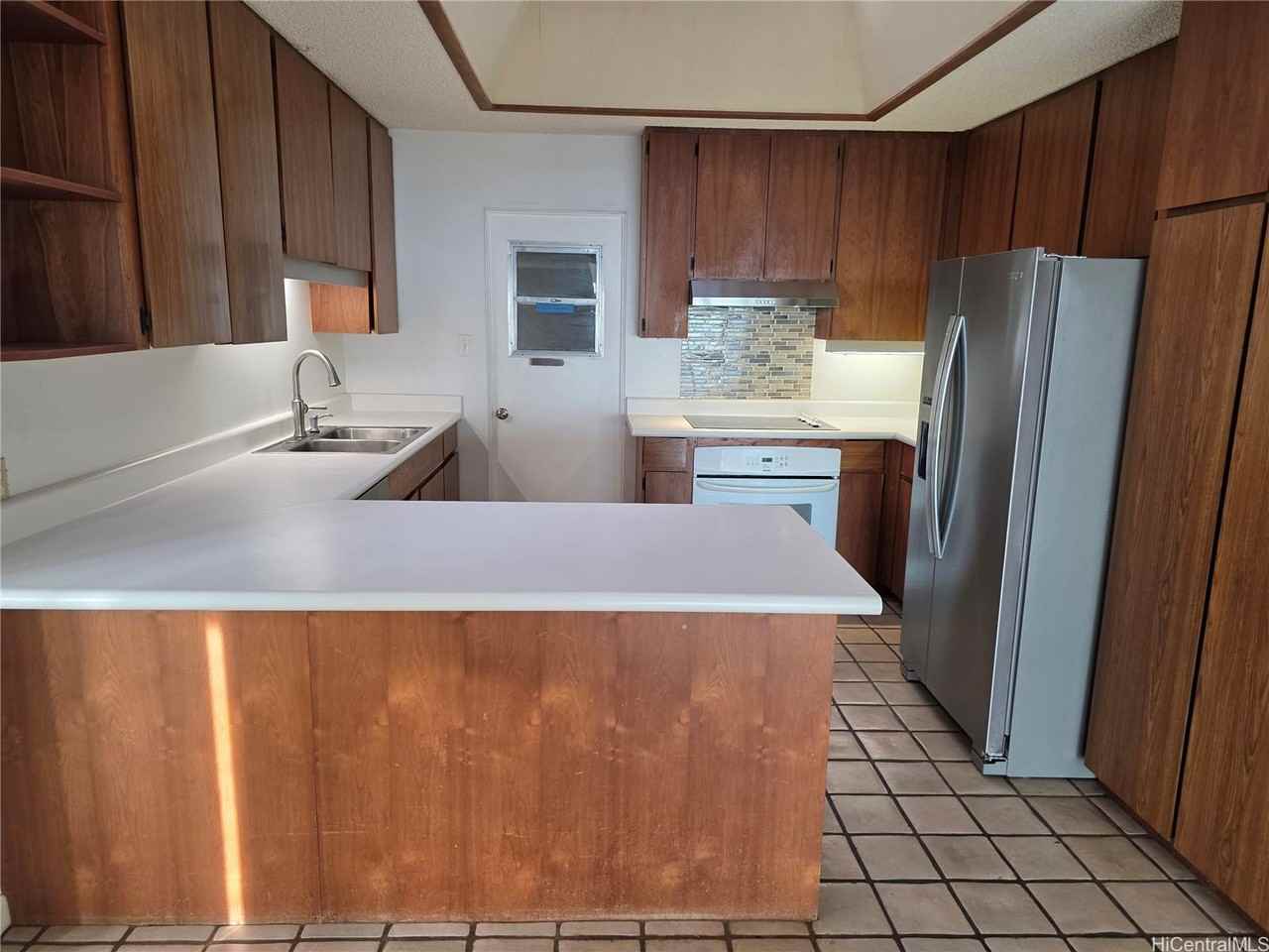 2380 Halekoa Dr - Photo 2 of 19