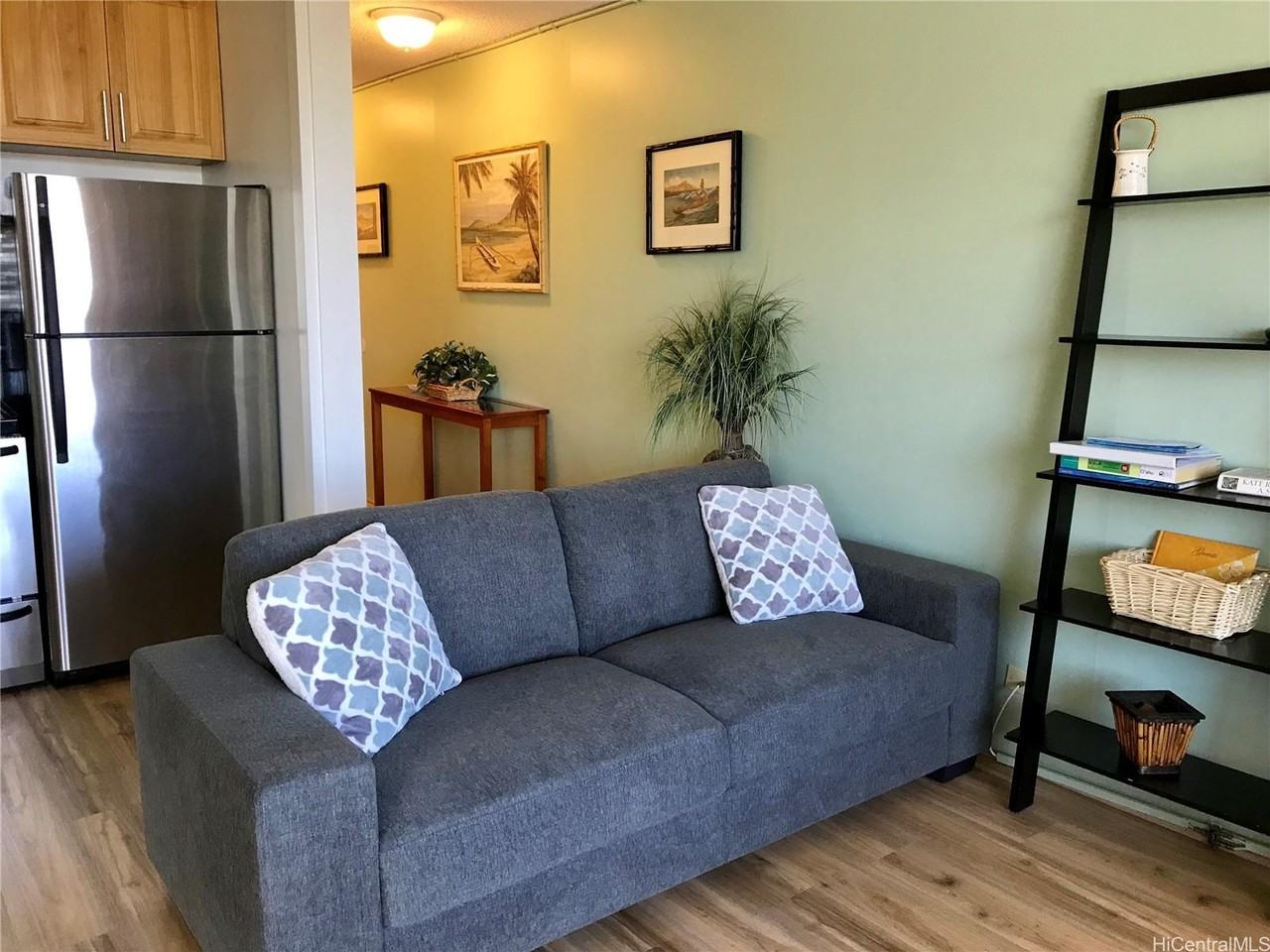 2345 Ala Wai Blvd #1813 - Photo 4 of 23