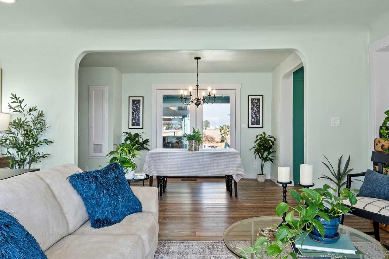 24315 Peoria Rd - Photo 4 of 22