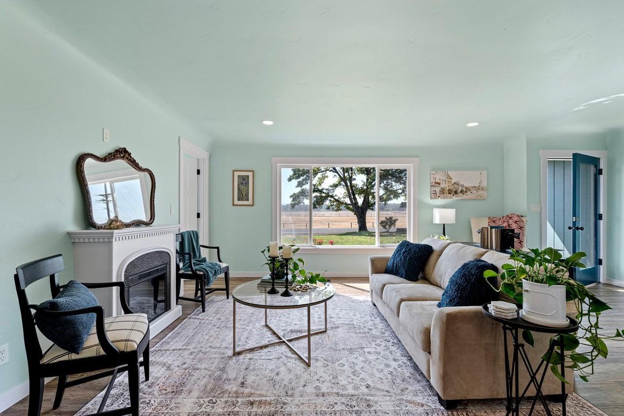 24315 Peoria Rd - Photo 7 of 22