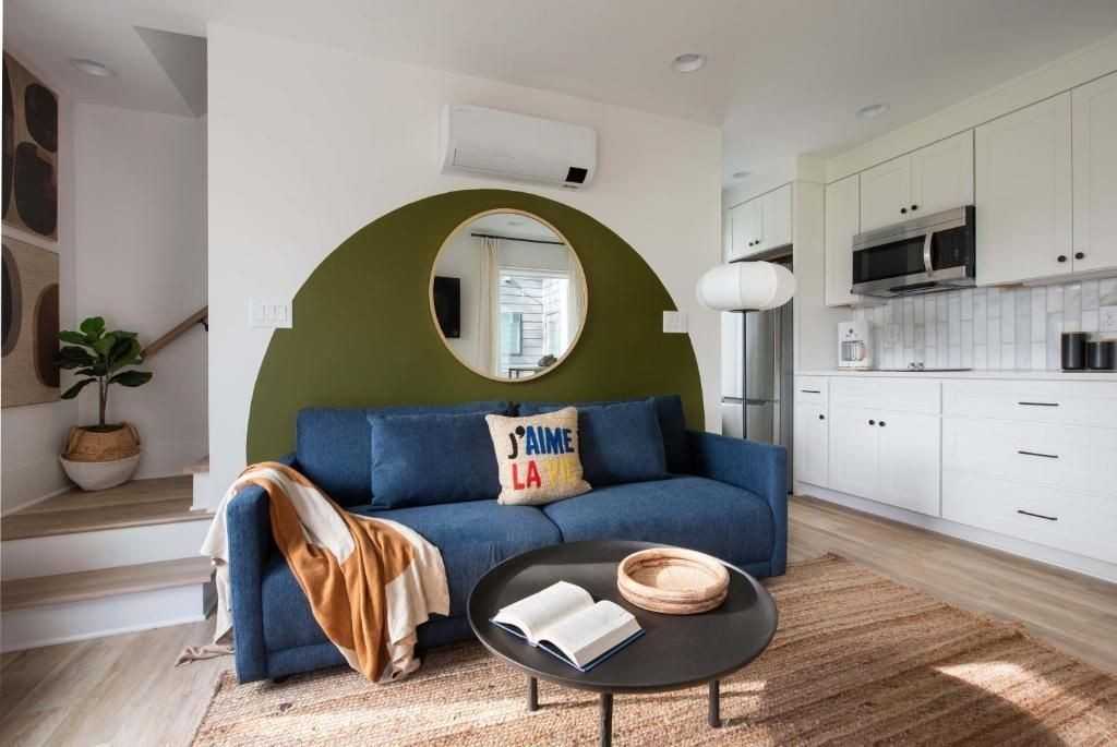 542 Boulevard Pl Ne ##D - Photo 7 of 31