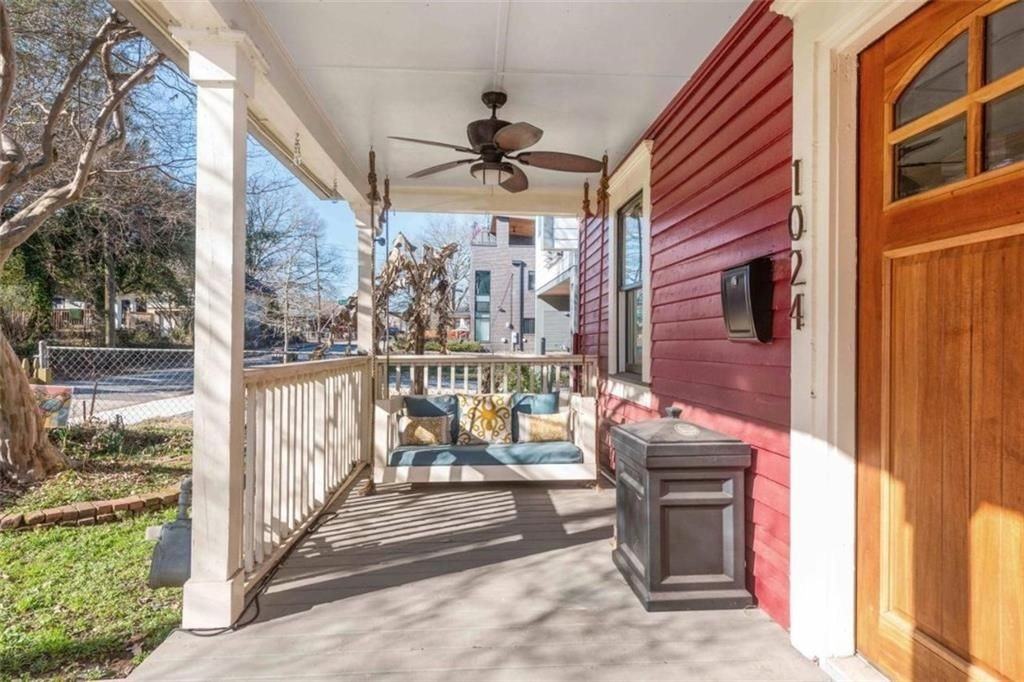 1024 Kirkwood Ave Se - Photo 6 of 38