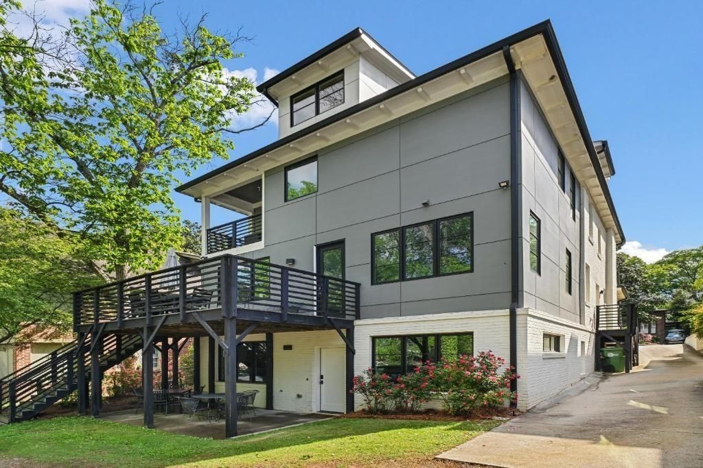 634 Bonaventure Ave Ne ##3 - Photo 5 of 41
