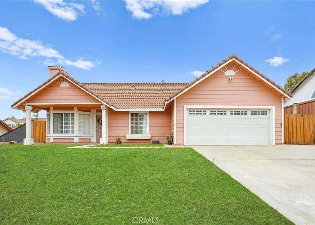 4852 Mount Abbott St - Photo 2 of 13