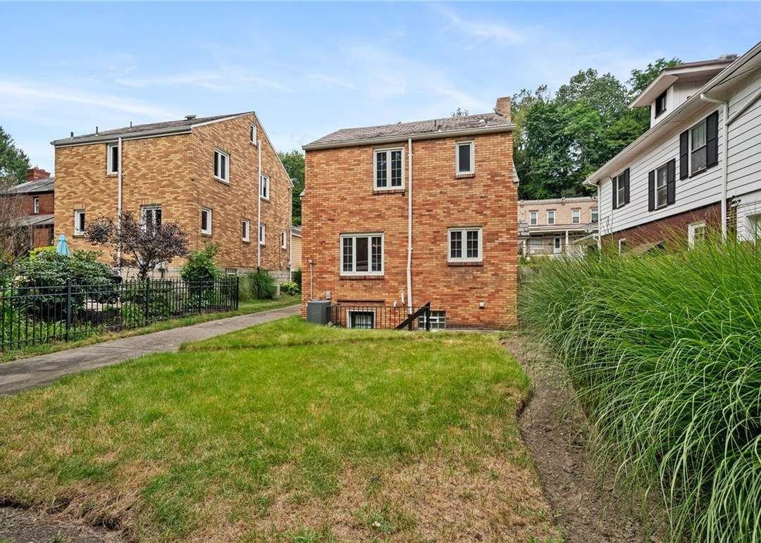 3729 Baytree St - Photo 7 of 22