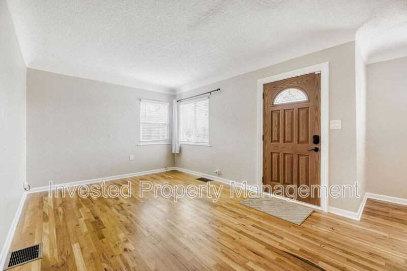 4670 S Washington St - Photo 2 of 18