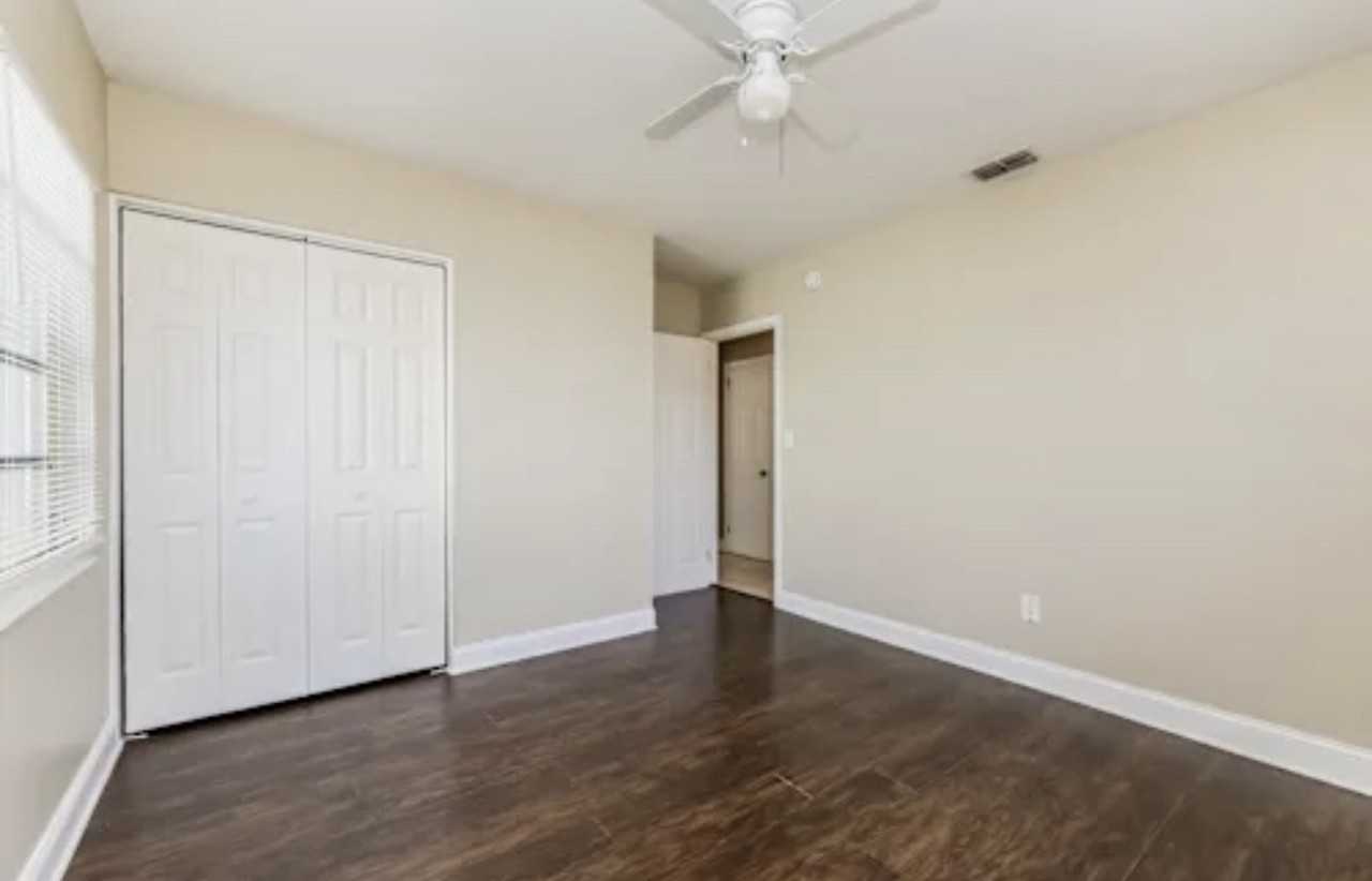 8506 Temple Park Dr - Photo 6 of 10