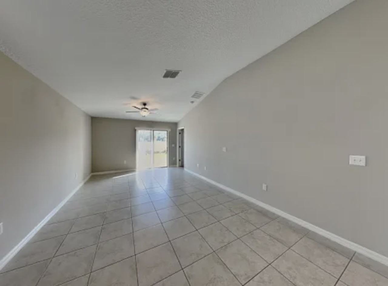 11261 Riley Pines Cir - Photo 2 of 11