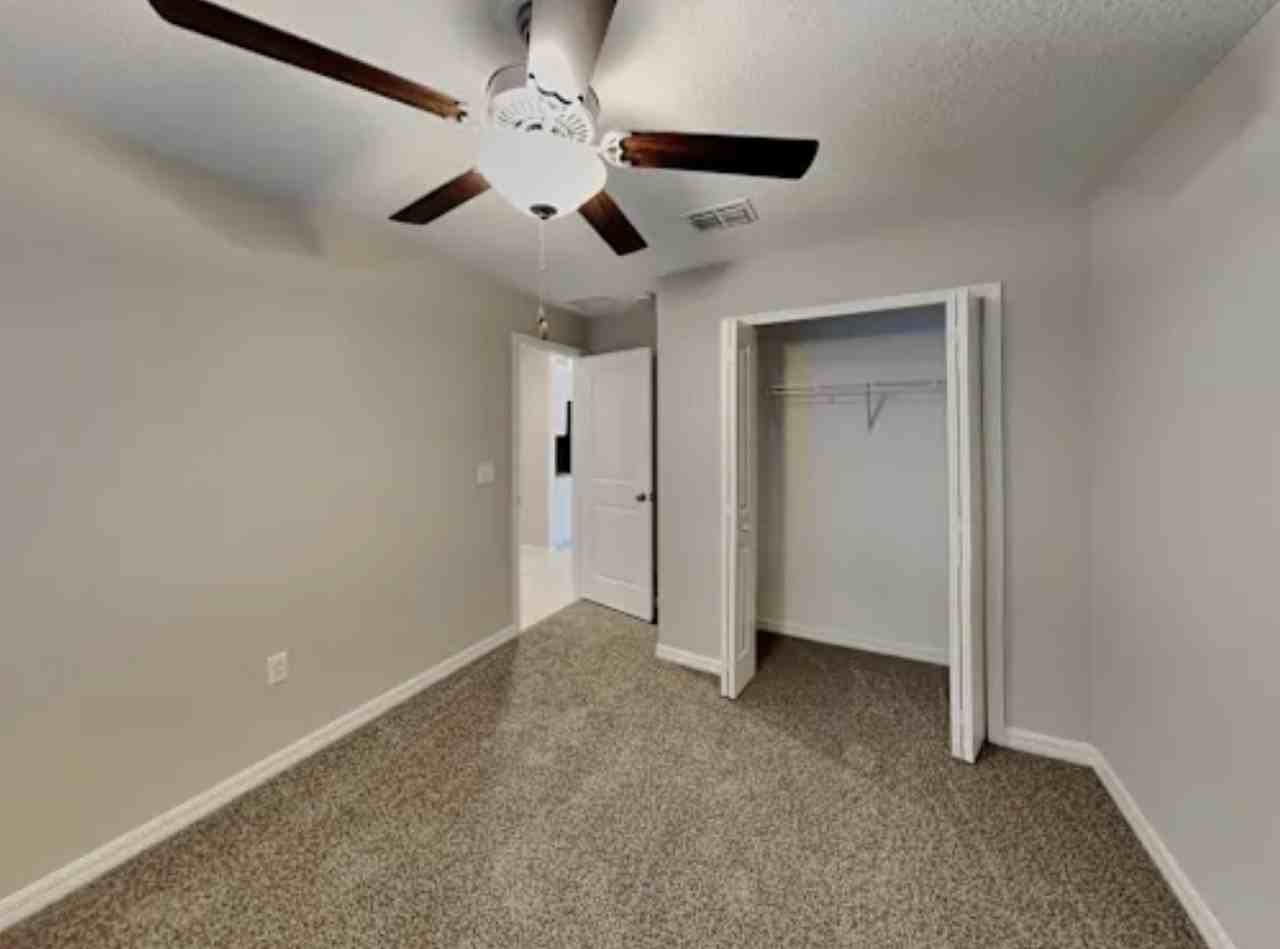 11261 Riley Pines Cir - Photo 7 of 11