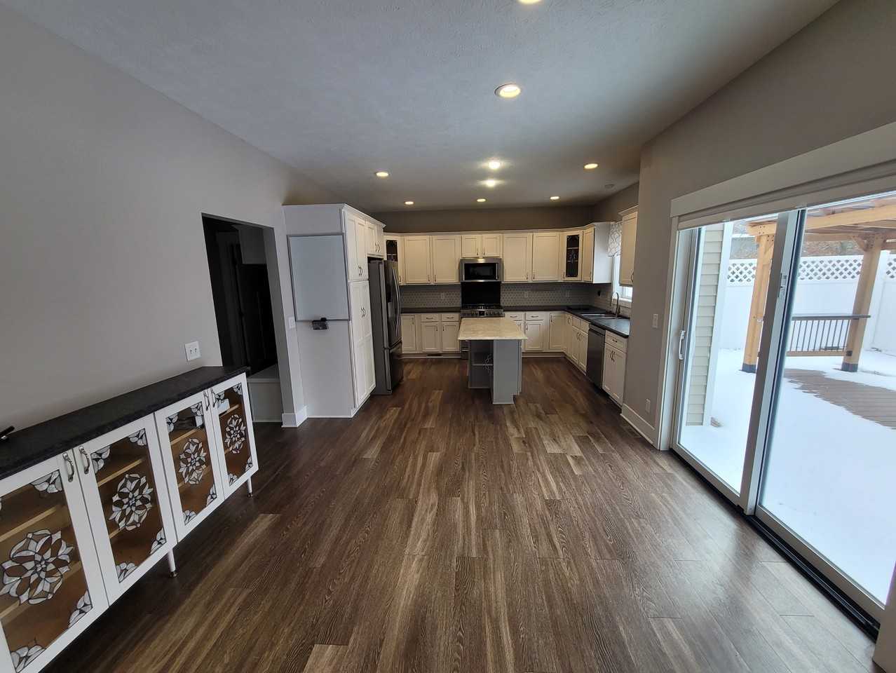 770 144th Ave - Photo 6 of 29