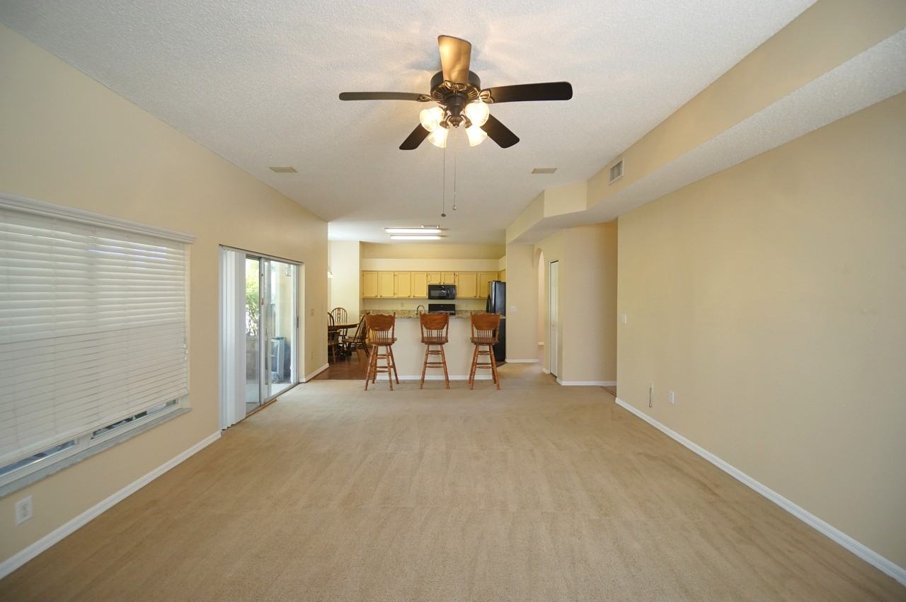 10905 Capstan Lake Dr - Photo 7 of 41