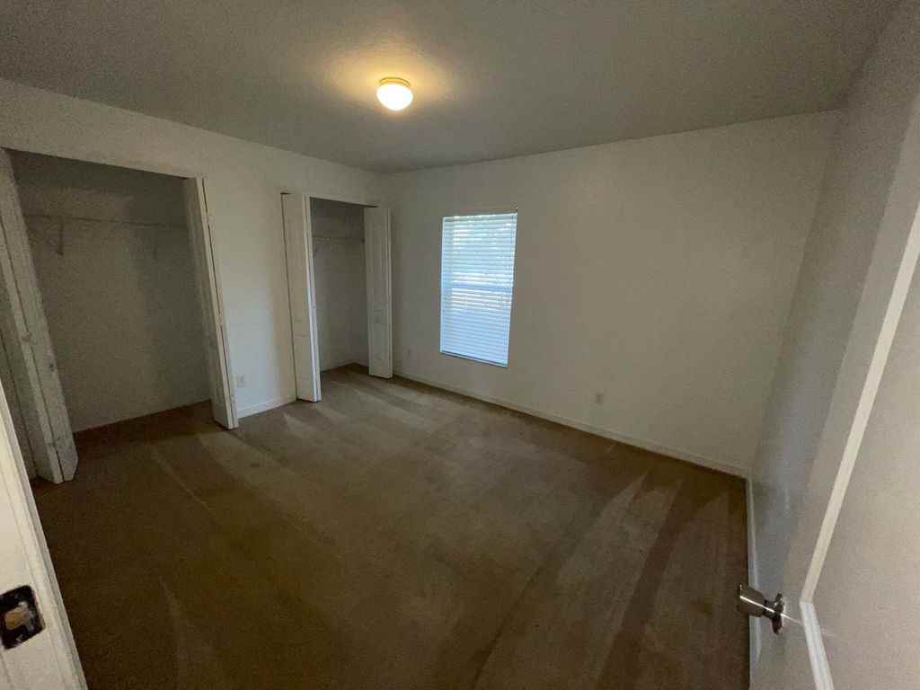 2614 Carol Pl - Photo 7 of 17