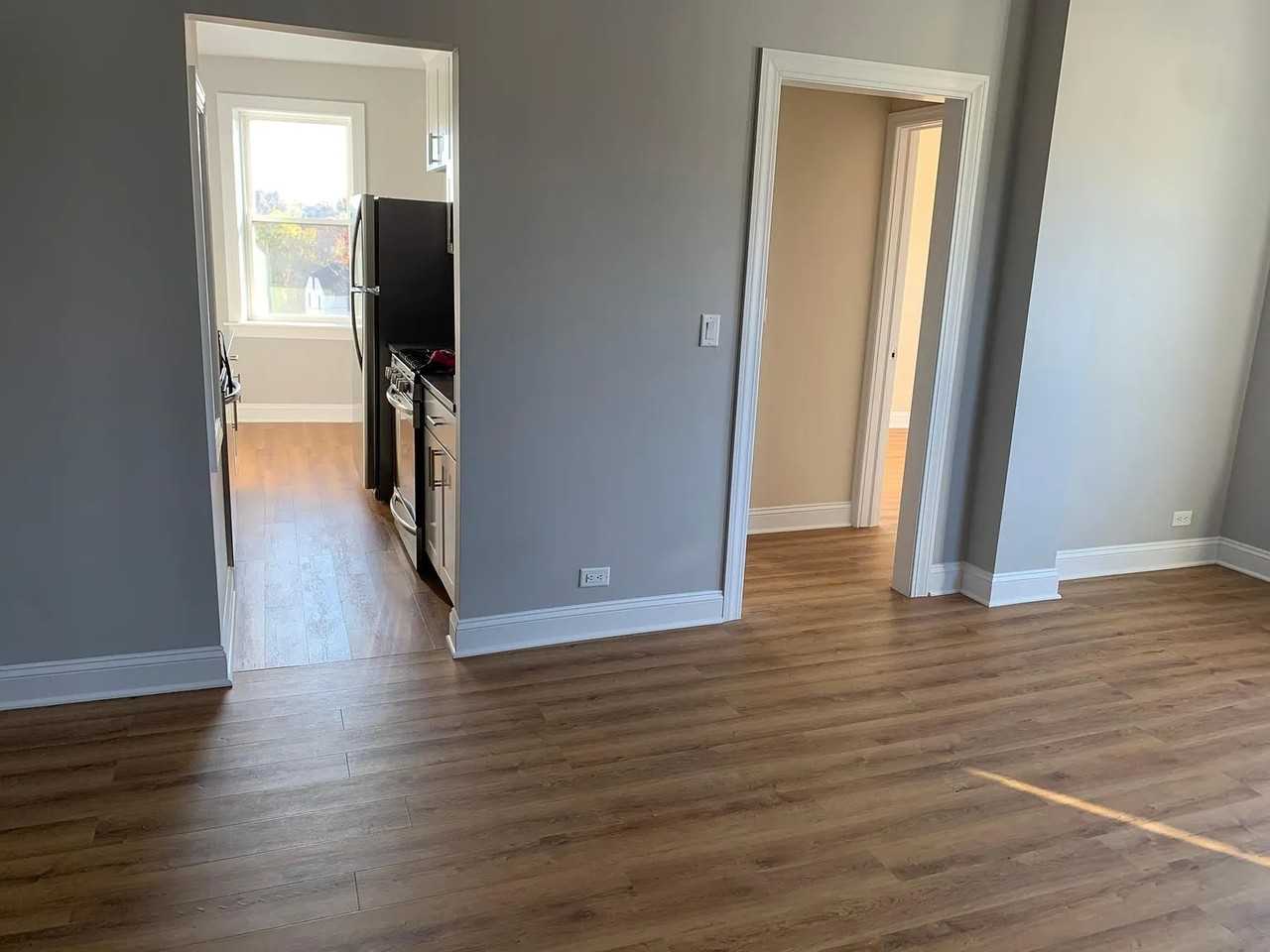 2 Lockwood Ave #4E - Photo 6 of 8