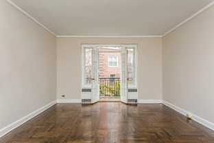 4 Midland Gdns #1H - Photo 1 of 1