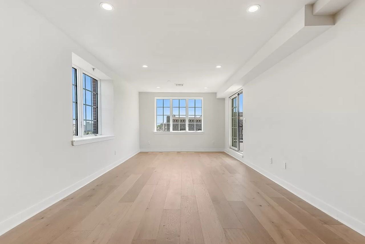 3122 29th St #8 - Photo 6 of 8