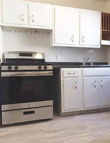 64 Kensington Rd #2D - Photo 2 of 6