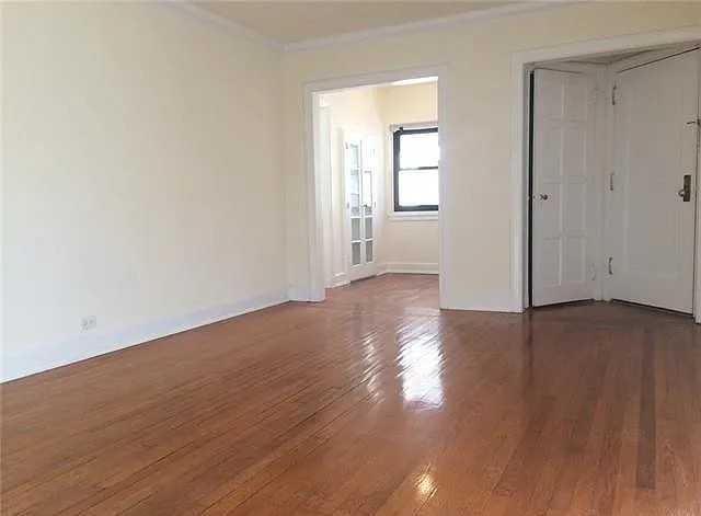 64 Kensington Rd #2D - Photo 4 of 6