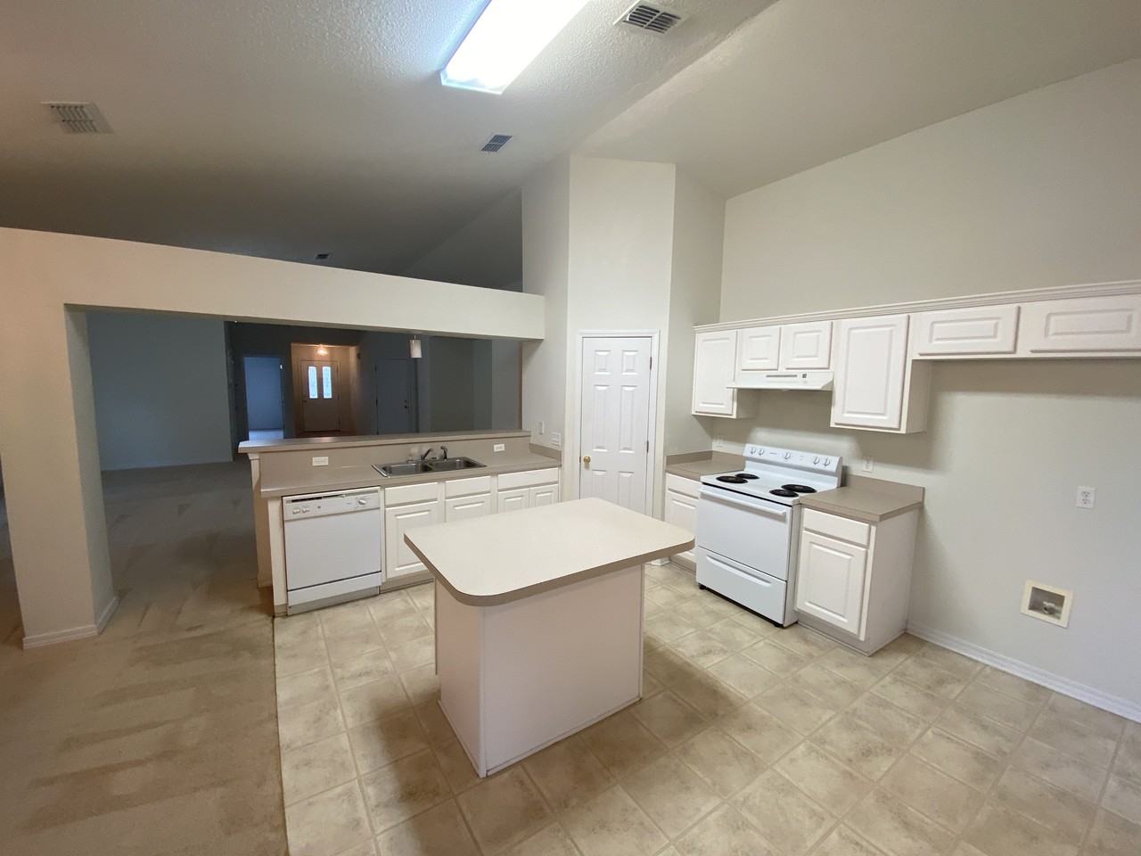 116 Sandstone Trl - Photo 6 of 16