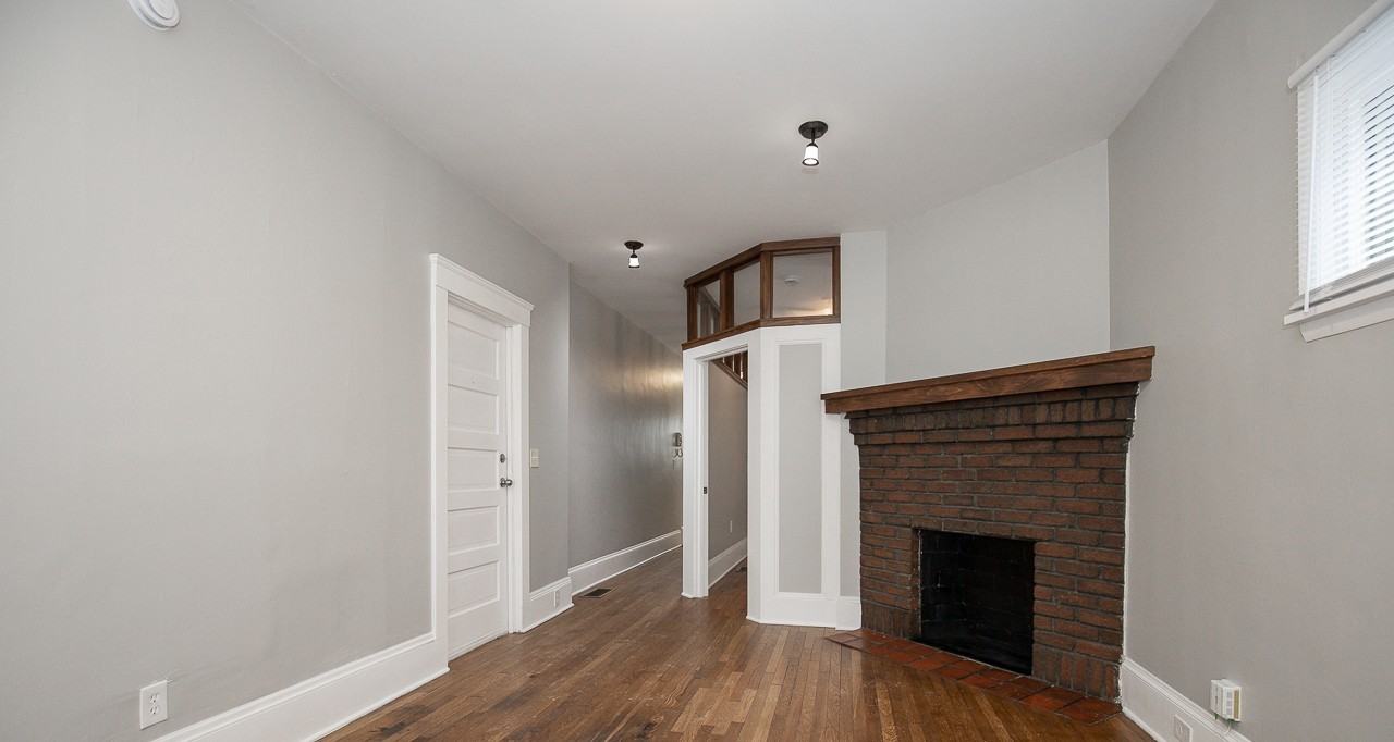 6915-6917 Franklin Blvd - Photo 7 of 15