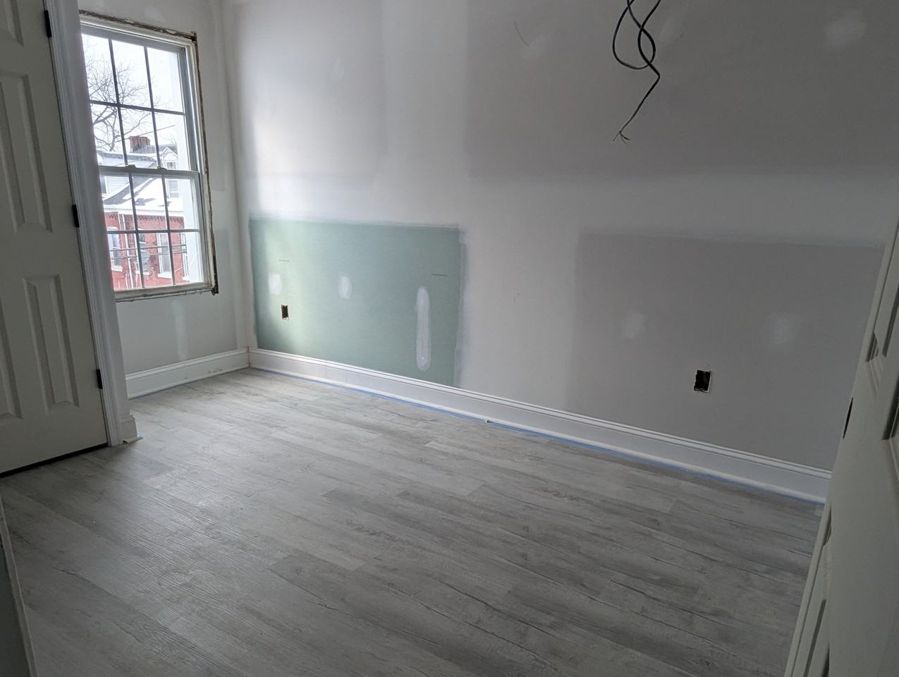 402 Beaver St - Photo 7 of 14