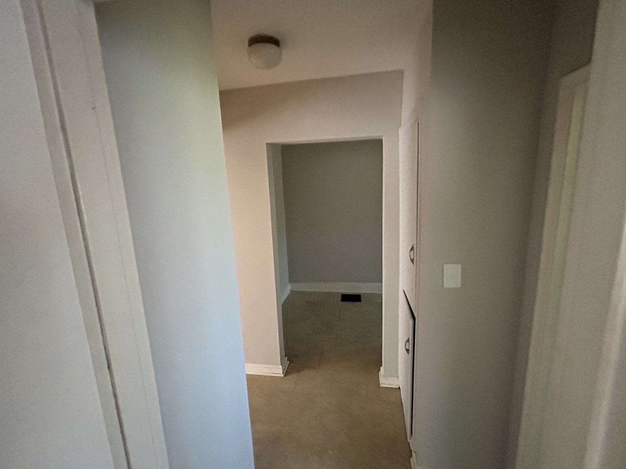 107 N Hampton Rd - Photo 6 of 13