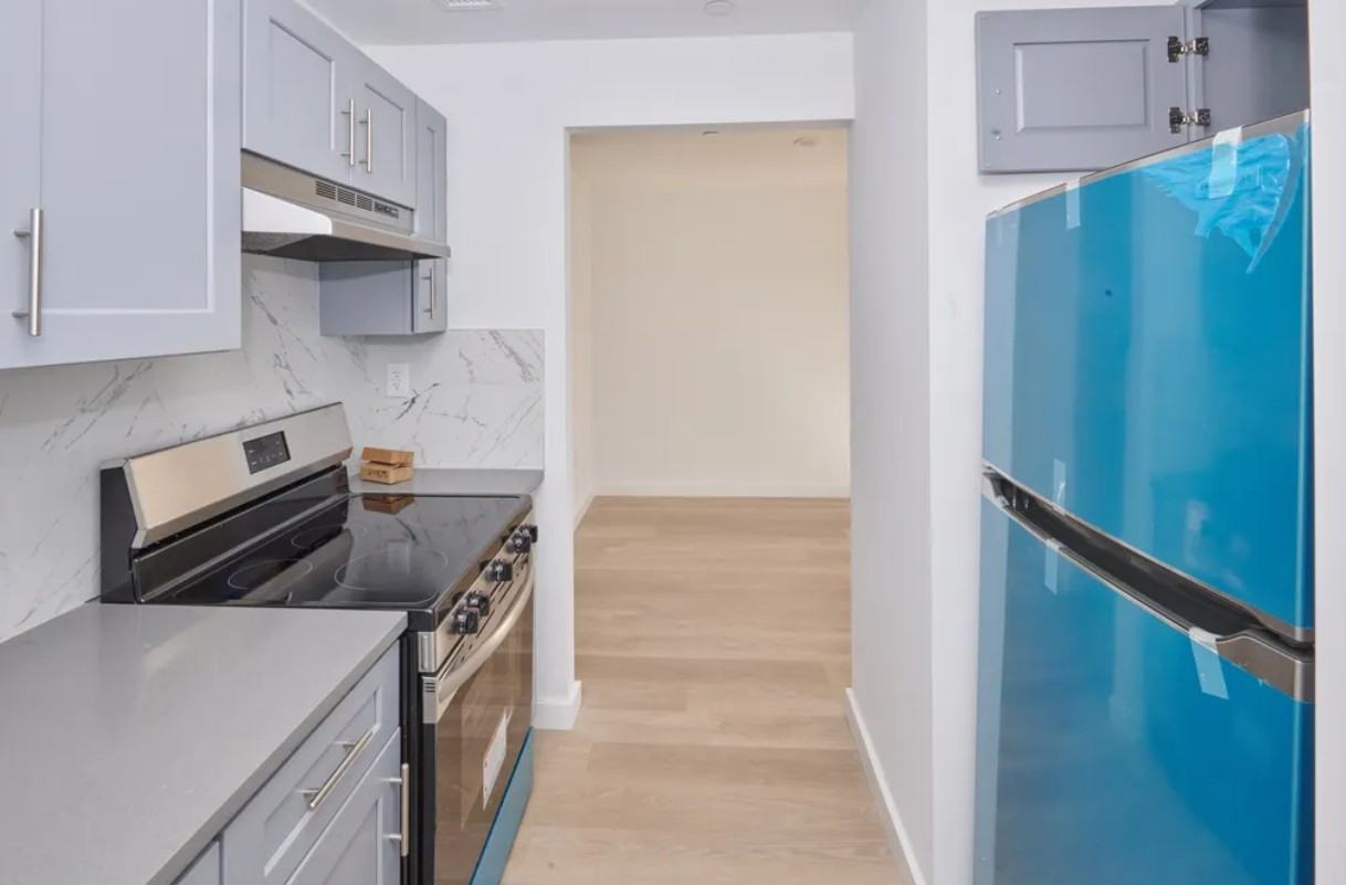 2313 Grand Ave #96F - Photo 2 of 11