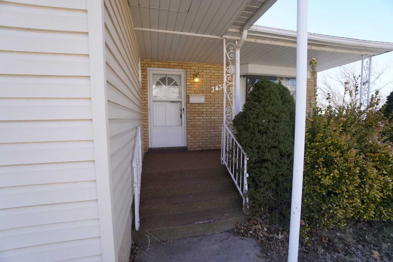 3431 Eccles Ave #A - Photo 4 of 26