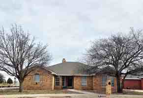 featured image of 5012 Brunswick Cir