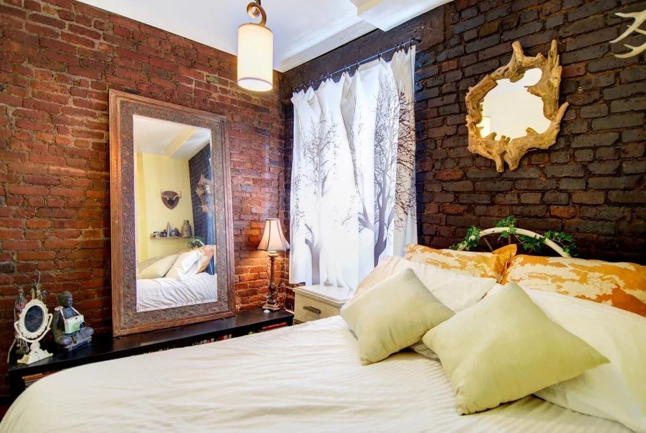 57 Thompson St - Photo 4 of 5