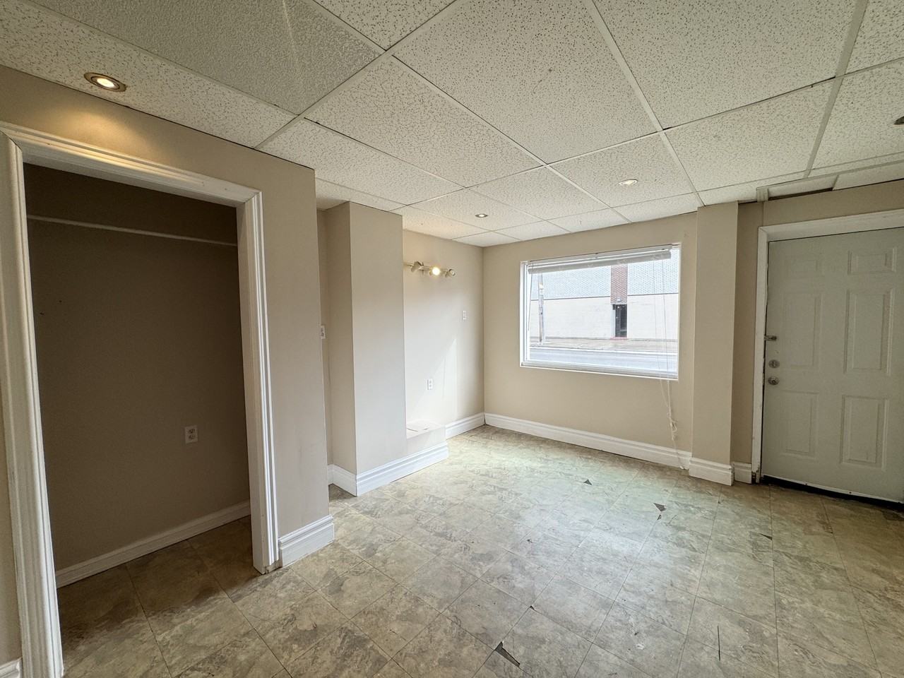 3214 Girardot St - Photo 3 of 35