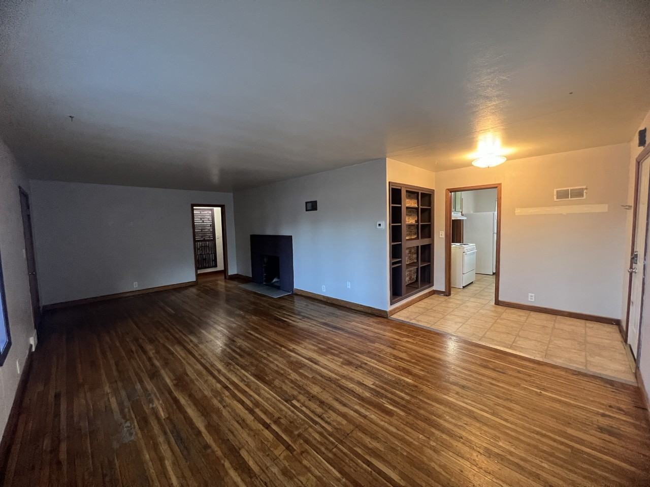 1315 5th Ave S - Photo 3 of 25