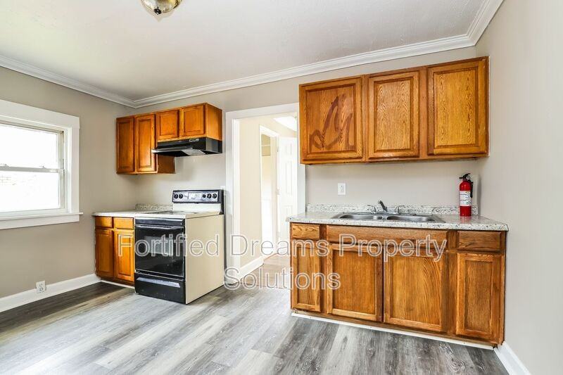 3813 Southdale Ave - Photo 7 of 19